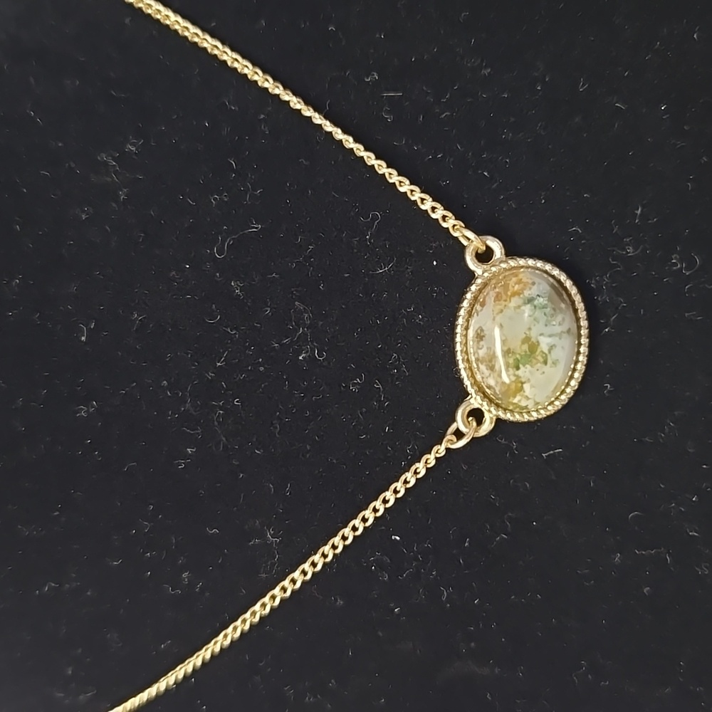 Elegant Moss Agate Pendant Necklace